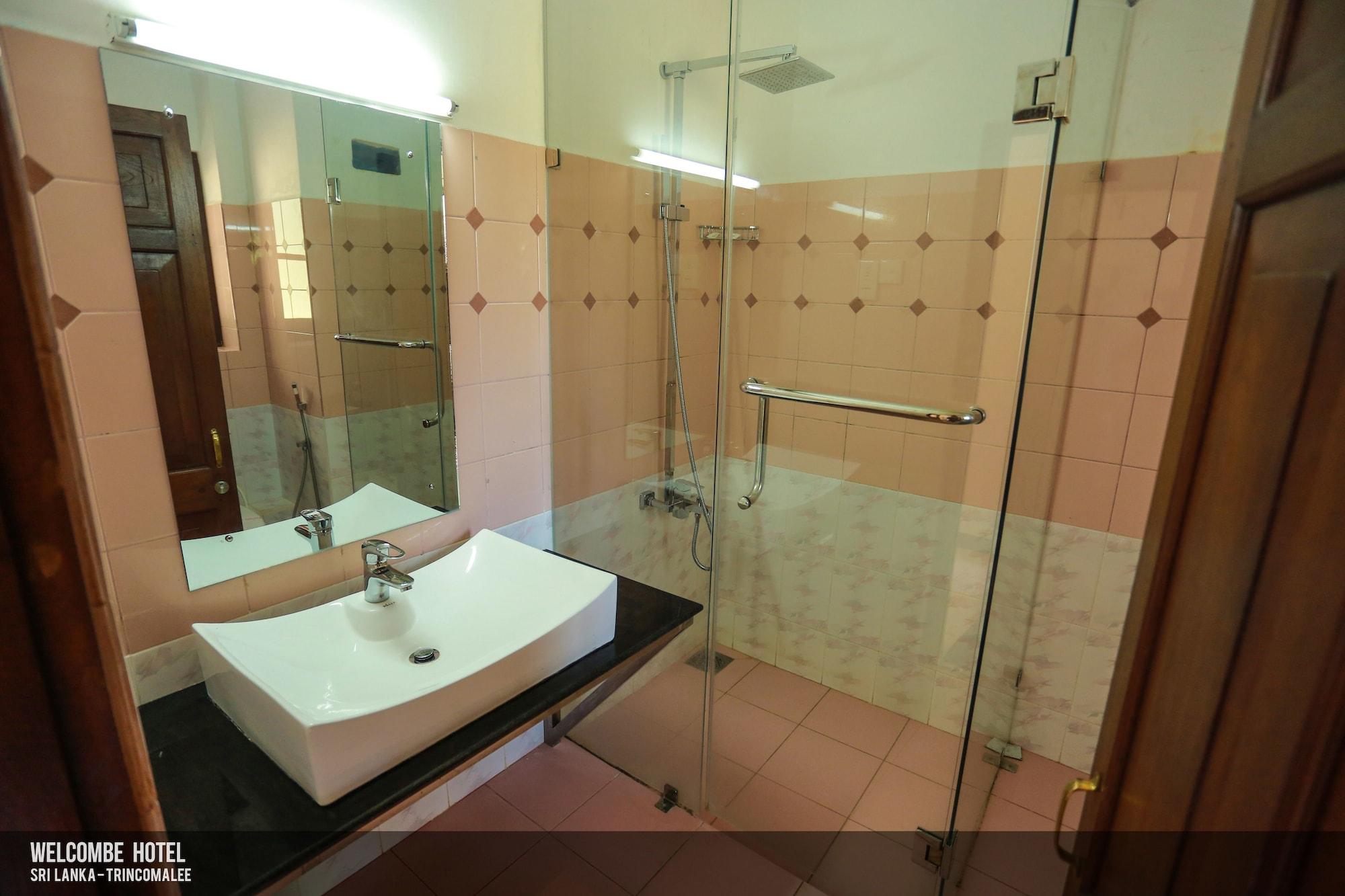 Welcombe Hotel Trincomalee Eksteriør bilde