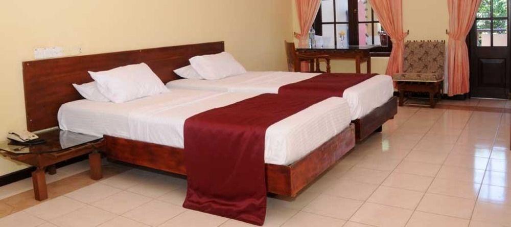 Welcombe Hotel Trincomalee Eksteriør bilde